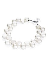 charming itty-bitty luxury baby pearl bracelet